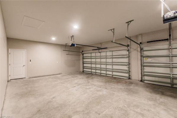 Cape Coral, 409 E Tropicana Pkwy, Cape Coral, Florida 33909, image 2
