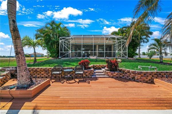 Cape Coral, 3237 Yucatan Pkwy, Cape Coral, Florida 33993, image 1