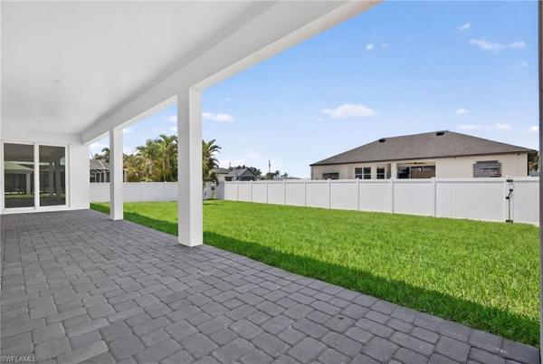 Cape Coral Residential, 2105 4th St, Cape Coral, Florida 33993, image 2