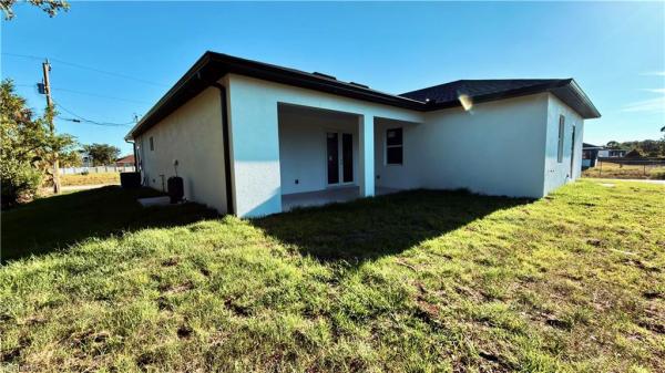 Lehigh Acres, 3114 W 6th St, Lehigh Acres, Florida 33971, image 1