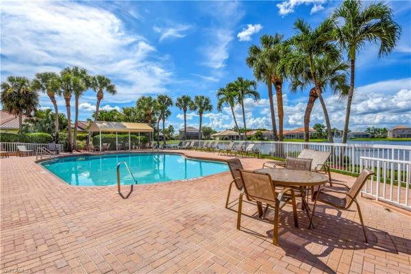 Silverlakes, 11204 Lakeland Cir, Fort Myers, Florida 33913, image 2