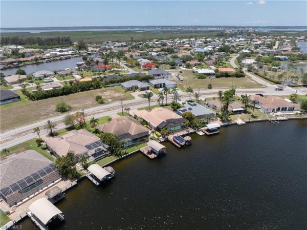 Cape Coral, 3403 Ceitus Pkwy, Cape Coral, Florida 33991, image 1