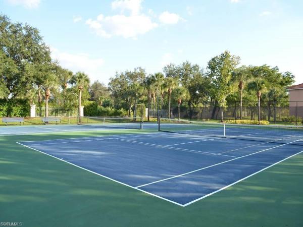 13831 Eagle Ridge Lakes Dr #202, Fort Myers, Florida 33912, image 1
