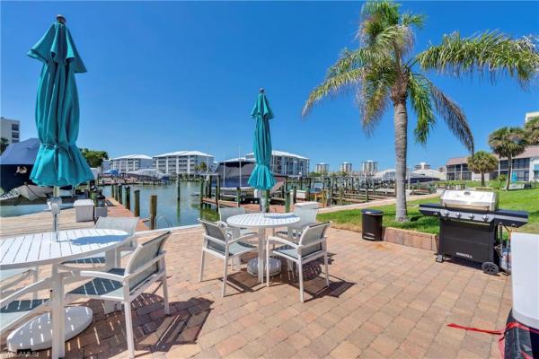 Estero Island Yacht & Racquet Club, 200 Lenell Rd #218, Fort Myers Beach, Florida 33931, image 2