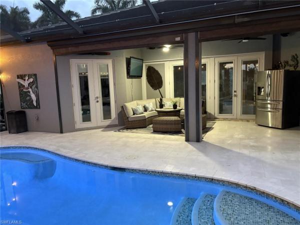 Heritage Palms Estates, 10412 Curry Palm Ln, Fort Myers, Florida 33966, image 2