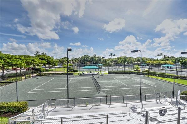1250 Silverstrand Dr, Naples, Florida 34110, image 2
