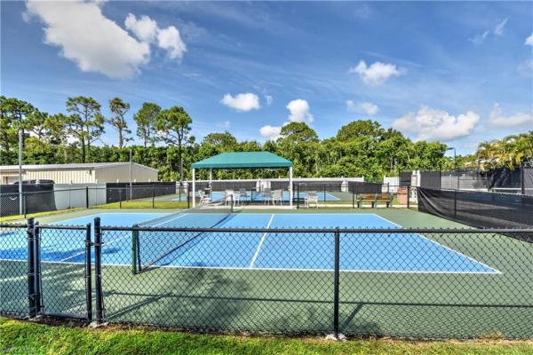 1250 Silverstrand Dr, Naples, Florida 34110, image 1
