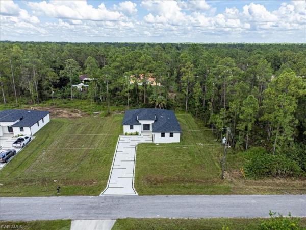 Lehigh Acres, 1310 Jefferson Ave, Lehigh Acres, Florida 33972, image 2