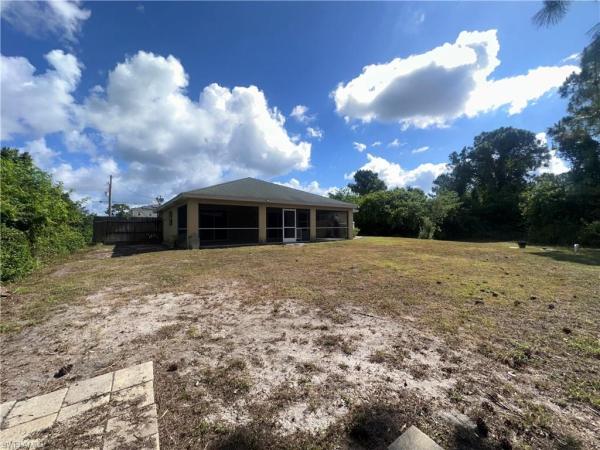 Lehigh Acres, 2905 W 20th St, Lehigh Acres, Florida 33971, image 3