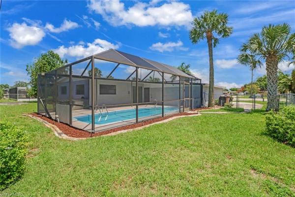 Lehigh Acres, 805 E Leeland Heights Blvd, Lehigh Acres, Florida 33936, image 3