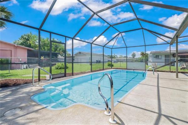Lehigh Acres, 805 E Leeland Heights Blvd, Lehigh Acres, Florida 33936, image 2