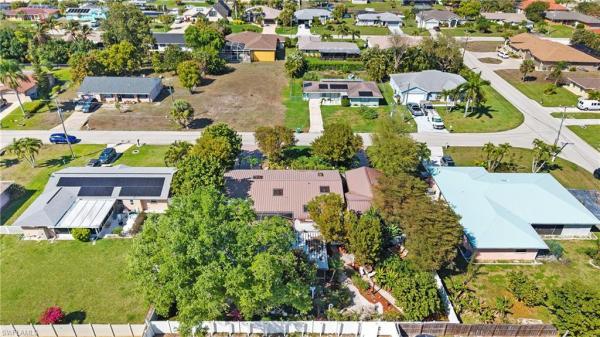 Cape Coral Residential, 1432 30th St, Cape Coral, Florida 33904, image 2