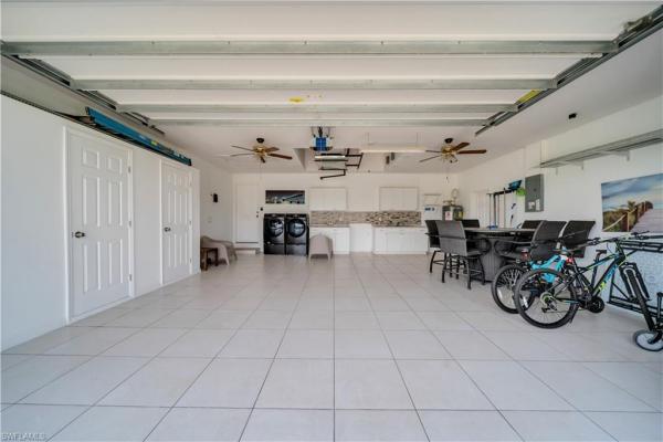 Cape Coral Residential, 1722 38th Ter, Cape Coral, Florida 33914, image 2