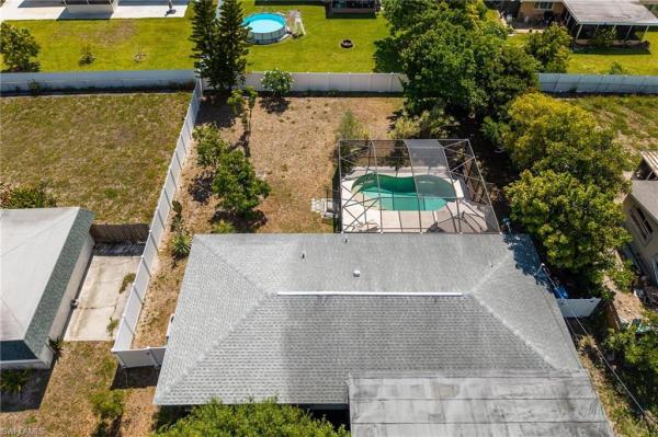 Cape Coral Residential, 417 14th Ave, Cape Coral, Florida 33909, image 2