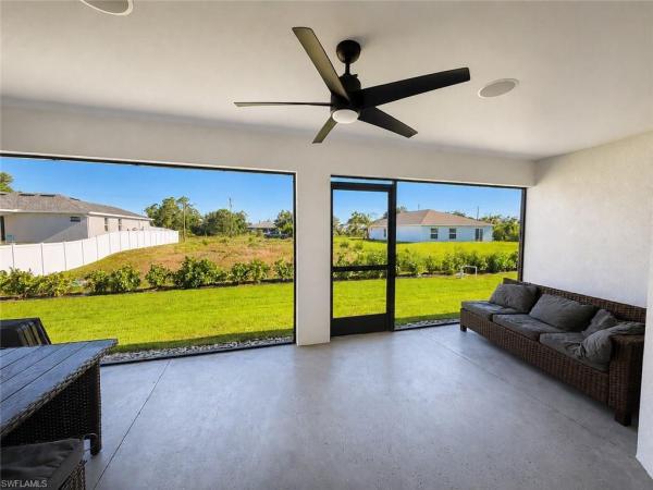 Lehigh Acres, 4017 SW 7th St, Lehigh Acres, Florida 33976, image 3