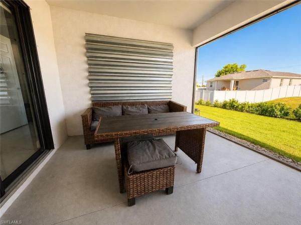 Lehigh Acres, 4017 SW 7th St, Lehigh Acres, Florida 33976, image 2
