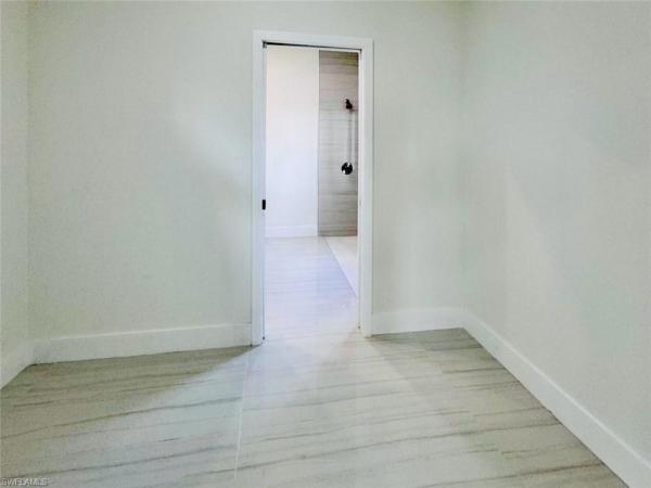 Cape Coral, 3424 21st Pl, Cape Coral, Florida 33909, image 2