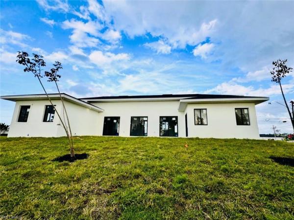 Cape Coral, 3424 21st Pl, Cape Coral, Florida 33909, image 1