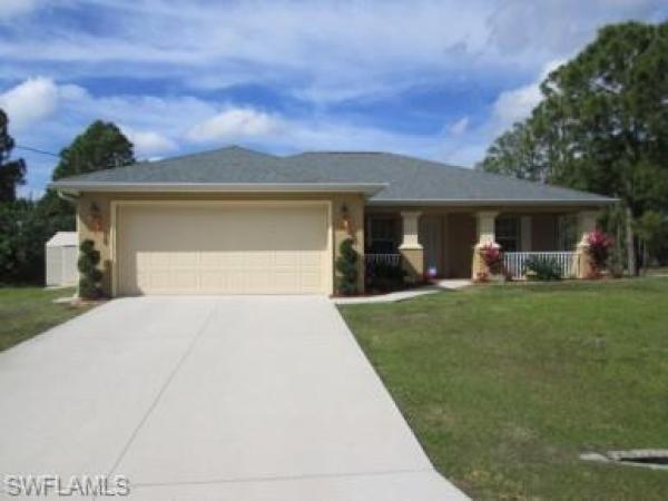 Lehigh Acres, 823 Lee Ave, Lehigh Acres, Florida 33972, image 1