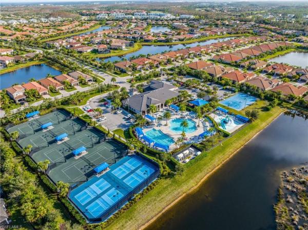 Marina Bay, 11546 Meadowrun Cir, Fort Myers, Florida 33913, image 2