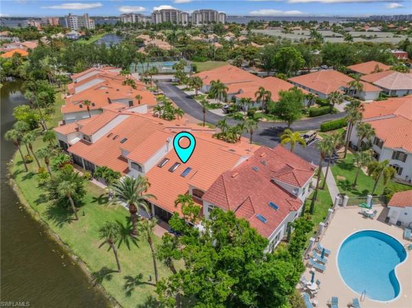 SeaBreeze Townhouses, 11943 Seabreeze Cove Ln, Fort Myers, Florida 33908, image 2