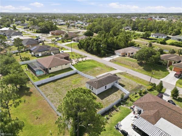 Lehigh Acres Residential, 3824 W 17th St, Lehigh Acres, Florida 33971, image 2