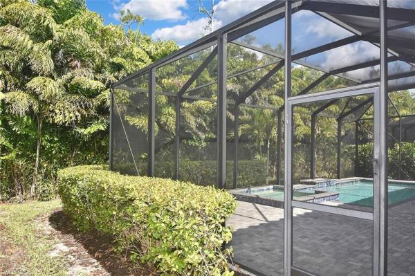 Daniels Place, 8352 Preserve Point Dr, Fort Myers, Florida 33912, image 2