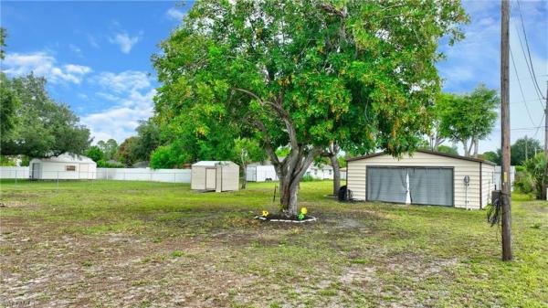 Lehigh Acres, 316 North Ave, Lehigh Acres, Florida 33936, image 2