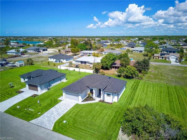 Cape Coral Residential, 1506 17th Ter, Cape Coral, Florida 33909, image 1