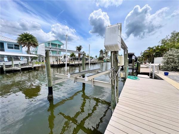 Island Harbors, 2691 Geary St, Matlacha, Florida 33993, image 3