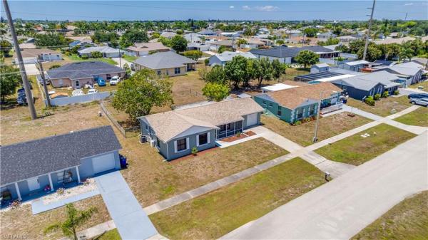 Ridgeway Estates, 1133 Lovely Ln, North Fort Myers, Florida 33903, image 2