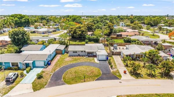 Colonial Terrace, 4360 Lagg Ave, Fort Myers, Florida 33901, image 2
