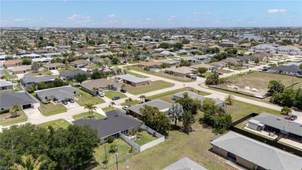 Cape Coral Residential, 4528 7th Pl, Cape Coral, Florida 33914, image 2
