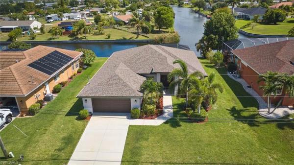 Cape Coral, 1119 2nd Ter, Cape Coral, Florida 33909, image 2