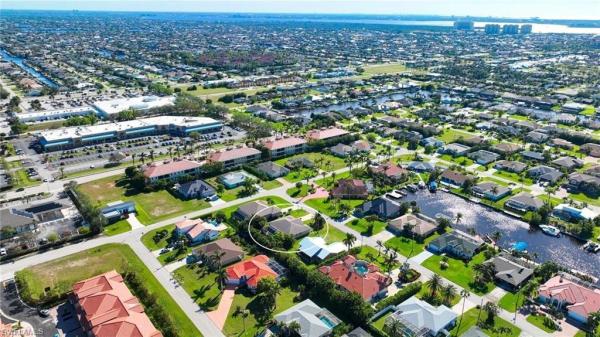 Cape Coral Residential, 1807 48th Ln, Cape Coral, Florida 33914, image 2