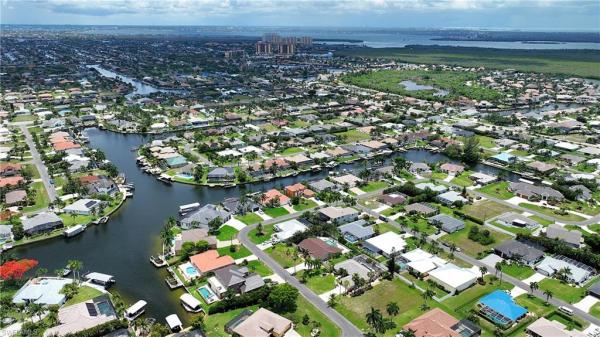 Cape Coral Residential, 2313 53rd Ter, Cape Coral, Florida 33914, image 3