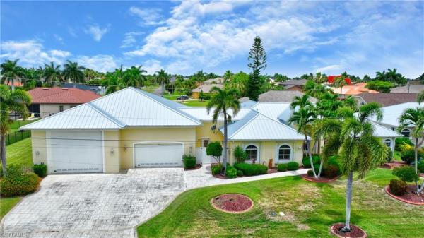 Cape Coral Residential, 2313 53rd Ter, Cape Coral, Florida 33914, image 2