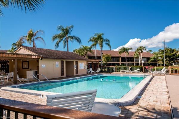 Admiralty Yacht & Racquet Club, 15472 Admiralty Cir #2, North Fort Myers, Florida 33917, image 2