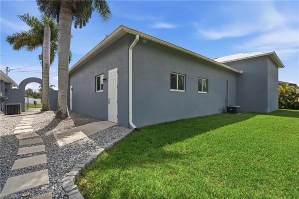 Cape Coral Residential, 4304 23rd Pl, Cape Coral, Florida 33909, image 2