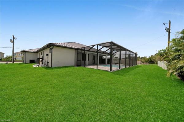 Cape Coral Residential, 3532 Country Club Blvd, Cape Coral, Florida 33904, image 2