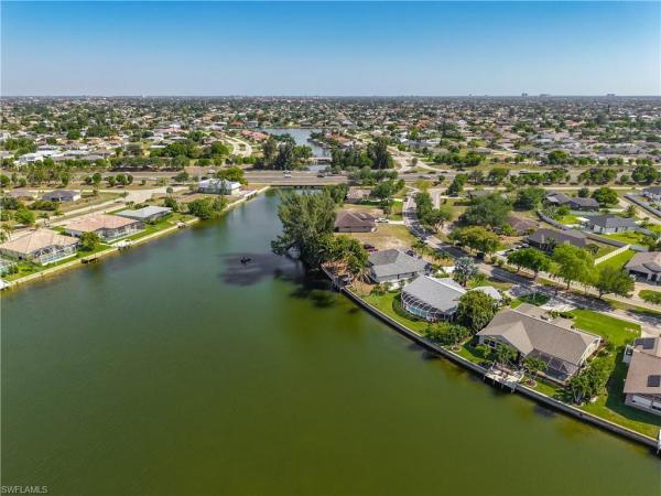 Cape Coral Residential, 2503 Aviation Pkwy, Cape Coral, Florida 33904, image 3
