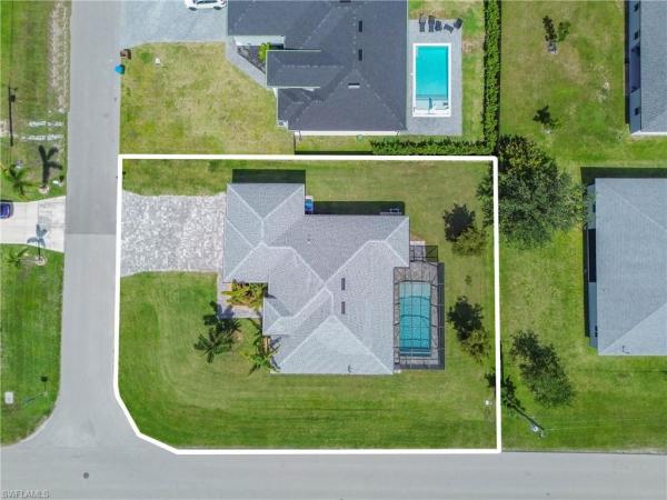 Cape Coral, 2728 4th Ln, Cape Coral, Florida 33991, image 2
