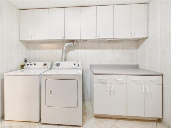 Poinciana Village, 3067 Buena Vista Ln, Naples, Florida 34105, image 3