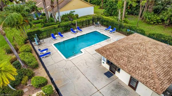 Huntington Woods, 6072 Huntington Woods Dr #17, Naples, Florida 34112, image 3