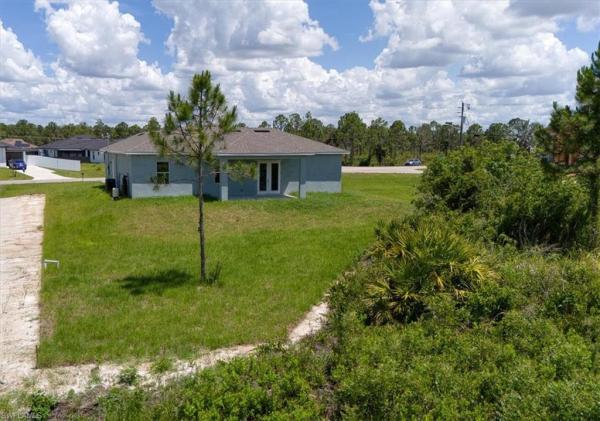 Lehigh Acres, 1911 N Richmond Ave, Lehigh Acres, Florida 33972, image 3