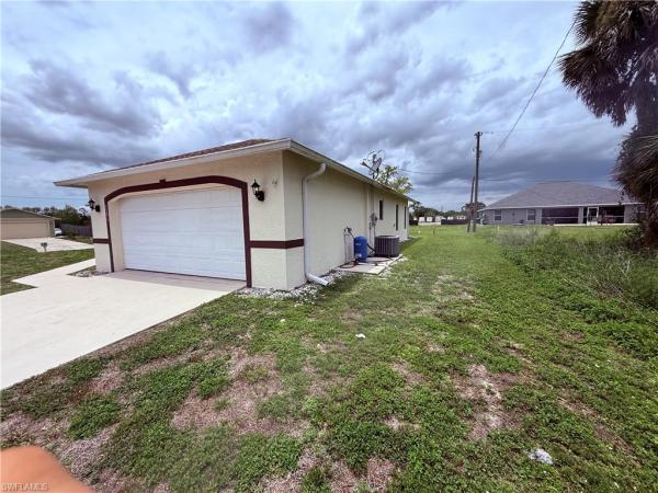 Cape Coral, 1701 26th Ter, Cape Coral, Florida 33909, image 2