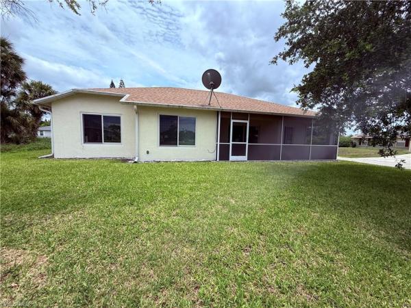 Cape Coral, 1701 26th Ter, Cape Coral, Florida 33909, image 1