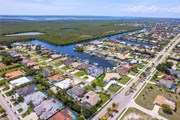 Cape Coral Residential, 2806 47th Ter, Cape Coral, Florida 33914, image 3