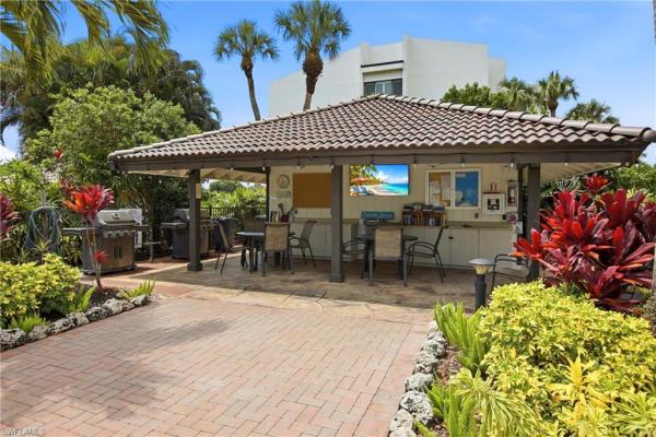 4586 Trawler Ct #303, Fort Myers, Florida 33919, image 1