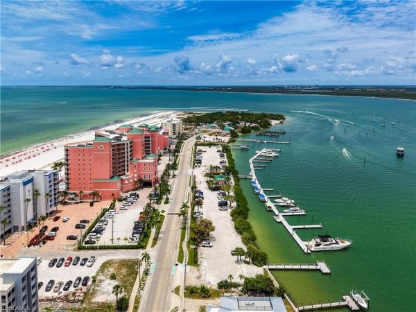White Sand Villas, 200 Estero Blvd #P10, Fort Myers Beach, Florida 33931, image 1